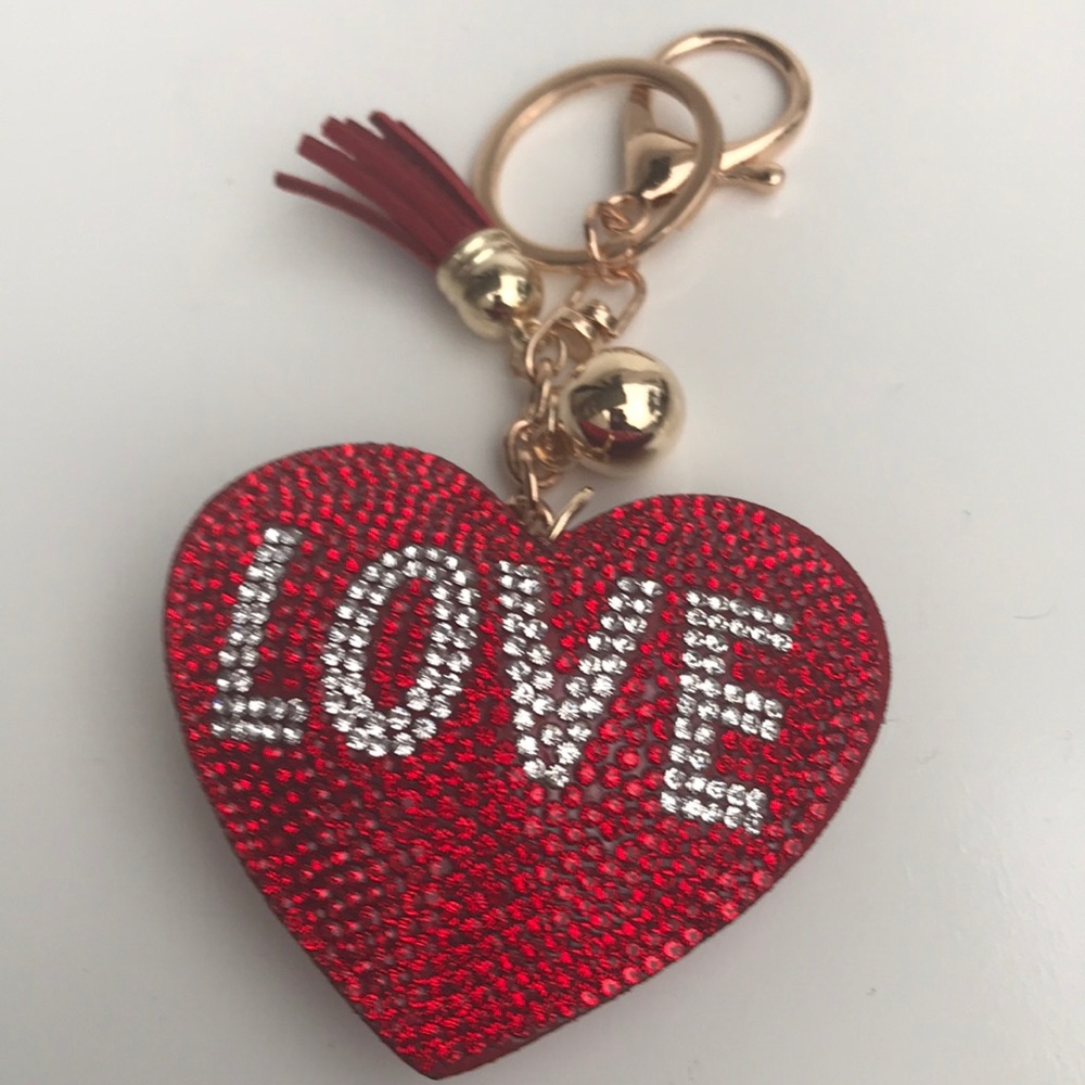 Love Rhinestone ♥️ Keychain